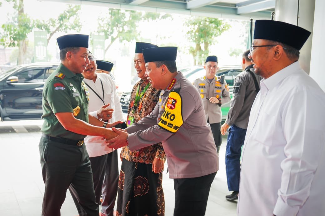 Panglima TNI Hadiri Harlah Ke-101 Nahdlatul Ulama dan Peresmian Kampus UNU di Yogyakarta