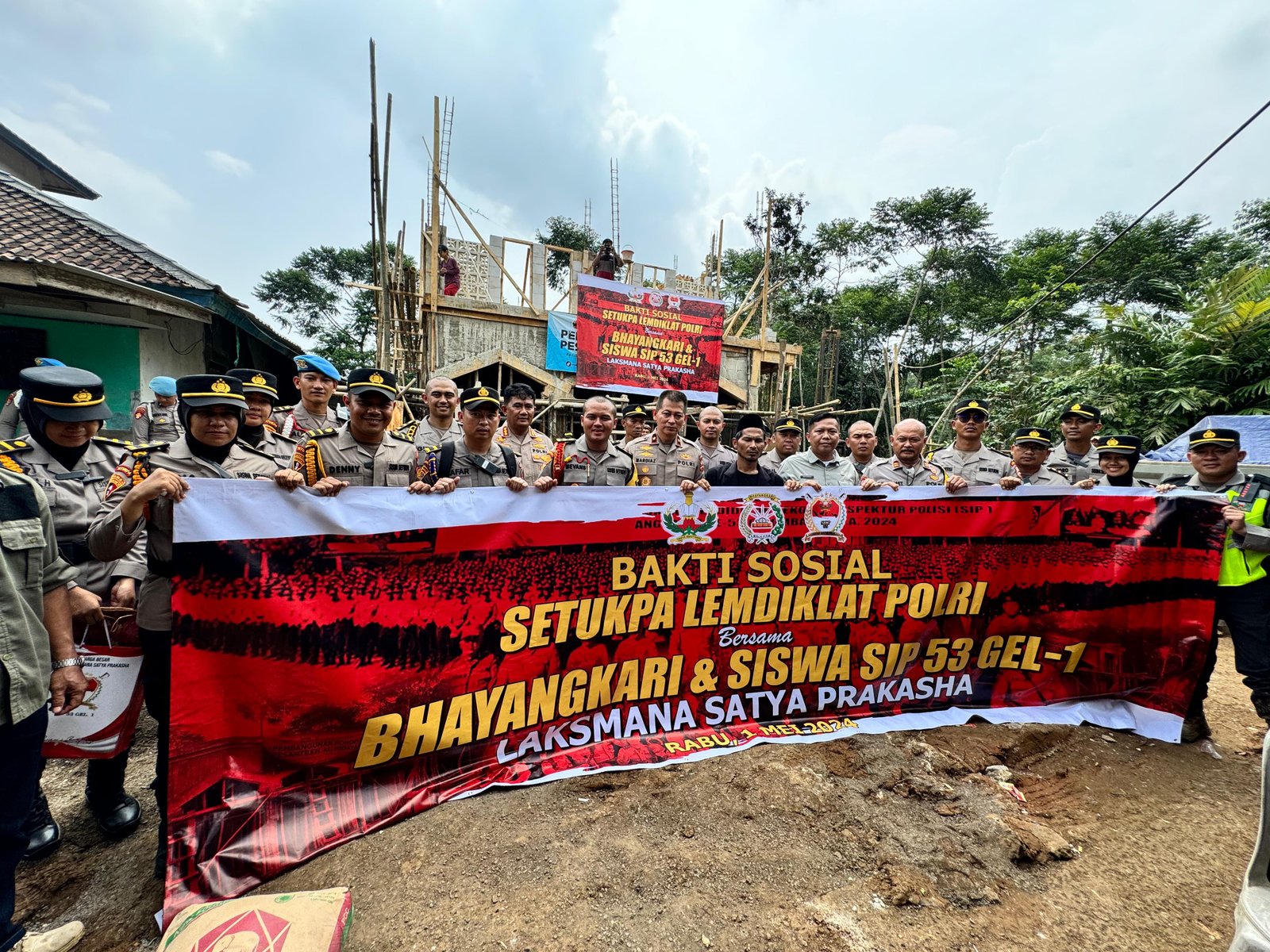 Bakti Sosial Setukpa Lemdiklat Polri untuk Peningkatan Pendidikan di Sukabumi