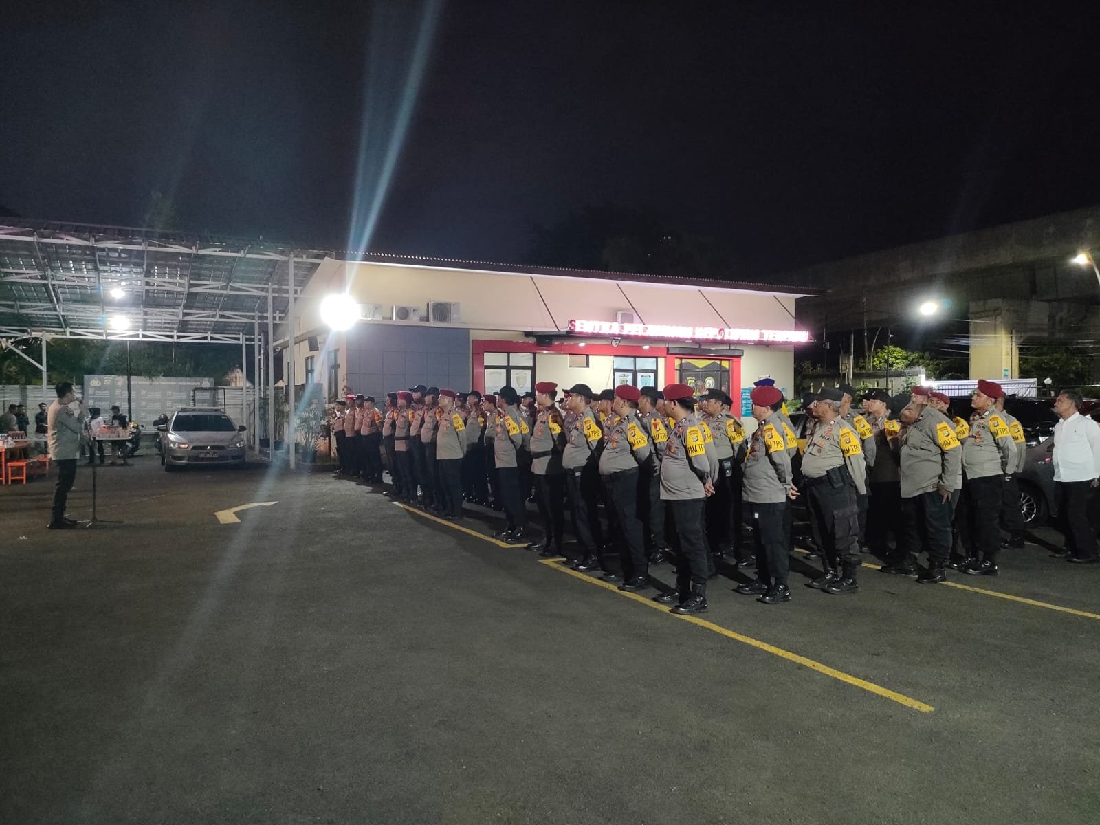 Polsek Kelapa Gading Gelar Apel Pasukan Pengamanan TPS Jelang Pemilu 2024