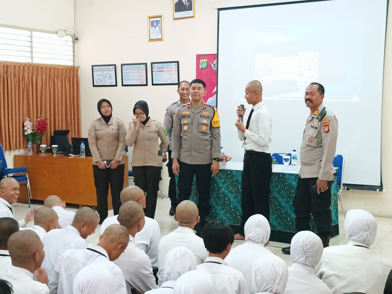 Polsek Kelapa Gading Gelar Police Goes to School di SMK Pelayaran Jakarta Raya