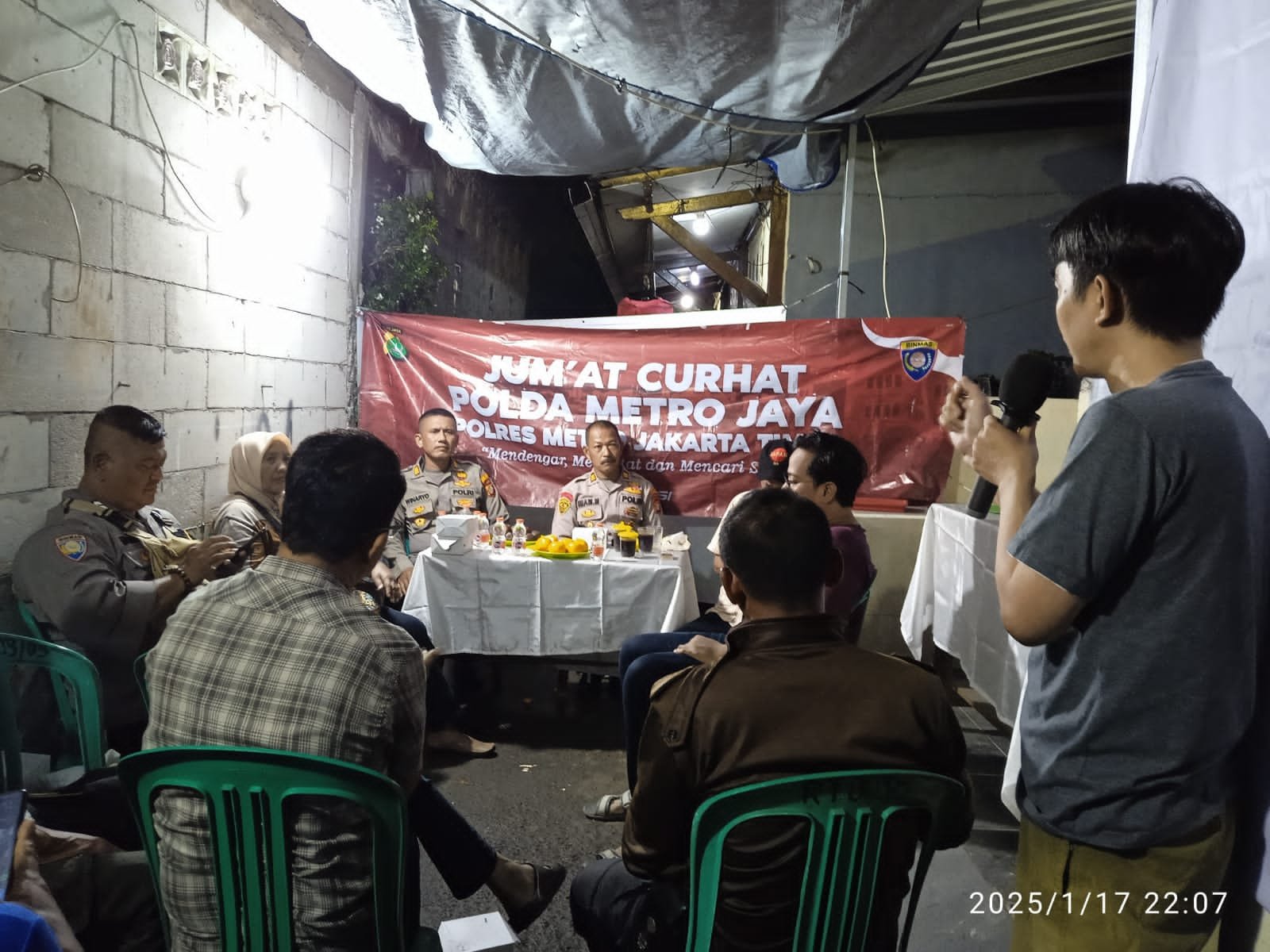 Polsek Pulogadung Gelar Jumat Curhat di RW 05 Pisangan Timur: Fokus pada Kamtibmas