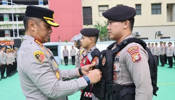 Kapolres Metro Jakarta Barat Lengkapi Tim Patroli Perintis Presisi dengan Bodycam