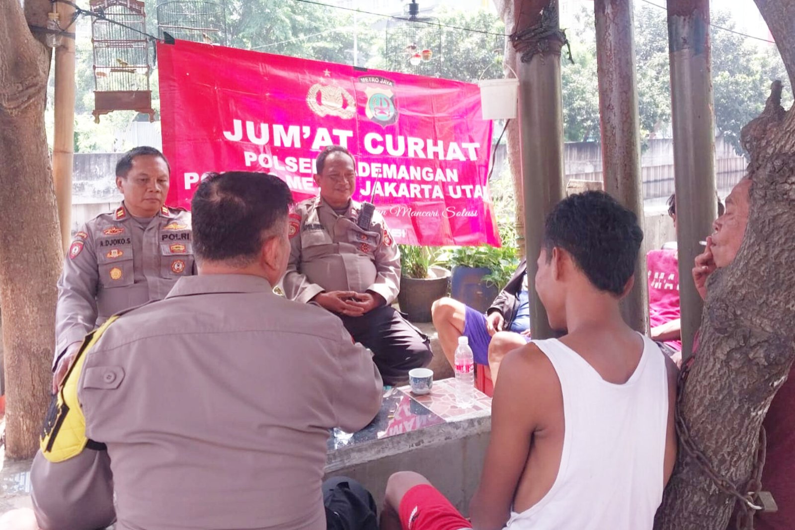 Polsek Pademangan Gelar Jumat Curhat ,Warga Antusias Sampaikan Aspirasi dan Keluhan