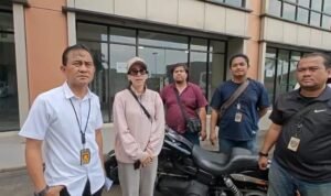 Polsek Tanah Abang kembalikan motor Harley