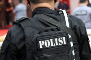 Polisi
