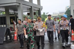 TNI