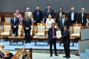 JAKARTA, Matanews - Rancangan Undang-Undang tentang Perlindungan Pekerja Rumah Tangga (RUU PPRT) resmi disahkan menjadi Undang-Undang (UU) pada Rapat Paripurna DPR RI, di Senayan, Jakarta