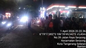 Waspada Malam Hari, Babinsa Bersana Komduk Patroli Rutin 