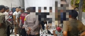 JAKARTA, Matanews - Aparat Polsek Koja mengamankan tujuh orang yang diduga terlibat aktivitas perjudian dalam kegiatan Kegiatan Rutin Yang Ditingkatkan (KRYD)