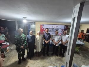 MEDAN, Matanews – Suasana hangat dan penuh kekeluargaan menyelimuti kawasan Medan Petisah pada Rabu malam (22/4/2026). Kakorsabhara Baharkam Polri, Irjen Pol Drs. Mulia Hasudungan Ritonga, M.Si., menggelar kegiatan bertajuk "Ngopi Kamtibmas" untuk berdialog langsung dengan warga serta komunitas ojek online (ojol) mitra Polri.
