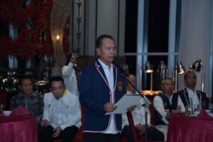 KALTIM, Matanews – Ketua Umum Pengurus Besar Taekwondo Indonesia (Ketu PBTI) yang juga menjabat sebagai Kepala Staf Umum Tentara Nasional Indonesia (Kasum TNI) Letjen TNI Richard Tampubolon, S.H.,M.M. melantik dan mengukuhkan Pengurus Taekwondo Indonesia Provinsi Kaltim, bertempat di Fugo Hotel Samarinda Lantai 7 Jl. Untung Suropati No.8, Karang Asam Ulu, Kec. Sungai Kunjang, Kota Samarinda, Kalimantan Timur