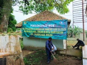 BOGOR, Matanews – Dalam upaya konkret mendukung percepatan pembangunan nasional di daerah, program TNI Manunggal Membangun Desa (TMMD) yang diinisiasi oleh Kodim 0621/Kabupaten Bogor kembali menunjukkan dedikasi nyata