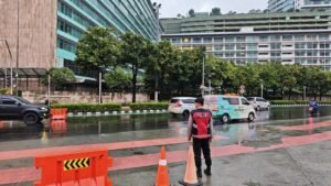 JAKARTA, Matanews – Guna memastikan denyut nadi ibu kota tetap berjalan tertib dan aman, jajaran Detasemen Perintis Korsabhara Baharkam Polri menggelar pengamanan Strong Point dan Patroli Dialogis di sejumlah wilayah strategis Polda Metro Jaya