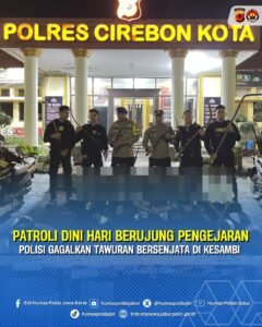 Patroli Dini Hari Berujung Pengejaran, Polisi Gagalkan Tawuran Bersenjata di Kesambi

CIREBON KOTA , Matanews – Patroli dini hari yang dilakukan jajaran Sat Samapta Polres Cirebon Kota berhasil menggagalkan dugaan aksi tawuran bersenjata di kawasan Gang Lapang Bola, Kelurahan Drajat, Kecamatan Kesambi,