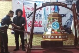 BOGOR, Matanews - Menyambut Hari Kebebasan Pers Sedunia 2026 yang jatuh setiap tanggal 3 Mei, Forum Wartawan Jaya (FWJ) Indonesia bersama World Peace Organization (WPO) berkolaborasi menghelat agenda internasional tersebut dengan mengangkat tema "Peace is Action, Peace is a Must", 2-3 Mei 2026 di Cisarua, Bogor.