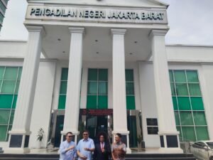 JAKARTA, Matanews – Pengadilan Negeri Jakarta Barat menggelar sidang perdana perkara Perbuatan Melanggar Hukum (PMH) dengan nomor perkara 309/Pdt.G/2026/PN.Jkt.Brt terkait dugaan kecurangan dalam proses pemilihan Pengurus dan Pengawas Perhimpunan Pemilik dan Penghuni Satuan Rumah Susun (PPPSRS) City Resort Residence (CRR).
