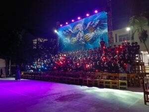 Kepakkan Sayapmu, Terbang Tinggi Bagai Elang Menembus AwanRUMPIN, BOGOR, Matanews - Dr. Muslich Taman, Humas SMAN I Rumpin, Penulis Buku: Guru Sang Arsitek Masa Depan