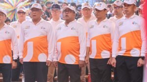 Kapolda Metro Jaya Hadiri Deklarasi Jaga Jakarta Bersih dan Gerakan Pilah Sampah
JAKARTA, Matanews - Kapolda Metro Jay Asep Edi Suheri menghadiri kegiatan Deklarasi Gerakan Pilah Sampah sekaligus pencanangan HUT ke-499 Jakarta bertajuk “Jaga Jakarta Bersih