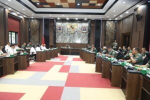 JAKARTA, Matanews — Kepala Staf Angkatan Darat (Kasad) Jenderal TNI Maruli Simanjuntak, M.Sc., memimpin Rapat Tahunan Tutup Buku Tahun 2025 Yayasan Dhekarta di Markas Besar Angkatan Darat