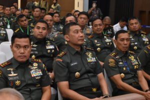 Pangdam I/BB Mayjen TNI Hendy Antariksa Hadiri Seminar Nasional TNI AD Bahas Transformasi dan Pemanfaatan AIBANDUNG, Matanews — Pangdam I/Bukit Barisan Mayjen TNI Hendy Antariksa menghadiri Seminar Nasional TNI Angkatan Darat yang digelar di Aula Prof. Dr. Satrio Seskoad, Jalan Gatot Subroto No. 96, Kota Bandung, Jawa Barat