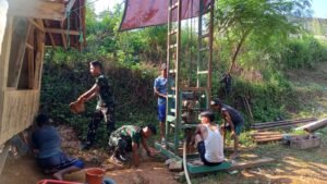 Mendekati Akhir Penugasan, Satgas TMMD ke-128 Kodim 0621/Kab. Bogor Kebut Pembangunan Sumur Bor di Cigudeg BOGOR, Matanews – Menjelang berakhirnya masa penugasan program TNI Manunggal Membangun Desa (TMMD) ke-128