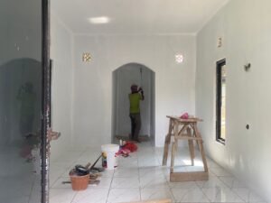 Mendekati Penutupan, Satgas TMMD ke-128 Kebut Renovasi Mushola dan Infrastruktur di Tegal LegaCIGUDEG, BOGOR, Matanews – Memasuki fase akhir masa bakti, Satuan Tugas (Satgas) TNI Manunggal Membangun Desa (TMMD) ke-128 Kodim 0621/Kabupaten Bogor terus memacu percepatan pembangunan sasaran fisik