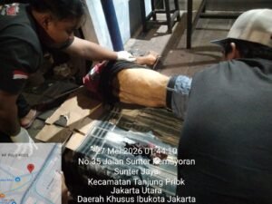Respons Cepat 110, Polisi Cek TKP Penemuan Mayat di Sunter Jaya Tanjung PriokJAKARTA, Matanews – Menindaklanjuti laporan masyarakat melalui layanan Respons Cepat 110,
