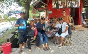Indahnya Gotong Royong Dan Kebersamaan Warga Perumahan Telaga Kahuripan BOGOR, Matanews - Di tengah riuhnya kehidupan modern yang kerap melahirkan sekat-sekat individualisme, warga Komplek Perumahan Telaga Kahuripan di Kecamatan Kemang, Bogor,