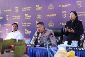 Polda Riau Bongkar 1.333 Kasus Kejahatan Jalanan, 525 Tersangka Diamankan PEKANBARU, Matanews – Komitmen Polda Riau dalam memberantas kejahatan jalanan terus dibuktikan. Sepanjang Januari hingga Mei 2026, jajaran Polda Riau dan Polres berhasil mengungkap sebanyak 1.333 kasus kejahatan jalanan yang meresahkan masyarakat