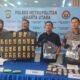 Satresnarkoba Polres Metro Jakut Gagalkan Peredaran Ratusan Liquid Vape Mengandung Narkotika JAKARTA, Matanews -- Satuan Reserse Narkoba Polres Metro Jakarta Utara berhasil mengungkap kasus peredaran narkotika golongan II jenis liquid vape (catridge) yang diduga akan diedarkan di wilayah Jakarta.