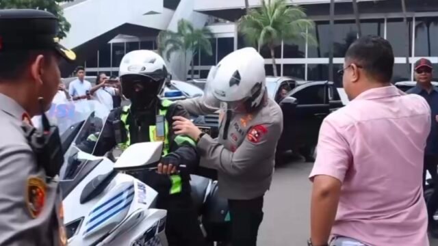 Polisi Watch